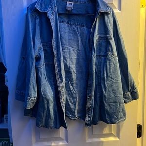 Cute and comfy light denim jacket